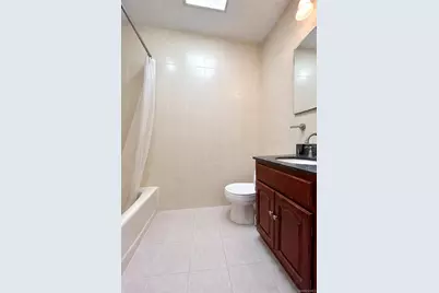 84-52 57th Avenue, Elmhurst, NY 11373 - Photo 9