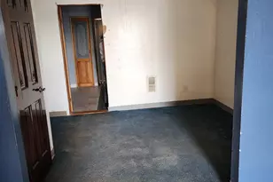 61-61 Eliot Ave, Middle Village, NY 11379 - Photo 9