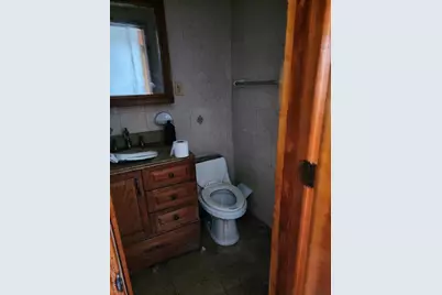 6161 Eliot Avenue, Middle Village, NY 11379 - Photo 13