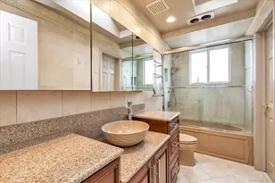 904 Park Ln, Valley Stream, NY 11581 - Photo 15