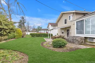 904 Park Ln, Valley Stream, NY 11581 - Photo 23