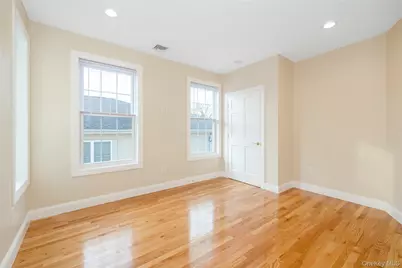 16 Grand Boulevard, Scarsdale, NY 10583 - Photo 19