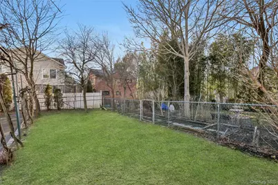 16 Grand Boulevard, Scarsdale, NY 10583 - Photo 37