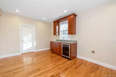 16 Grand Boulevard, Scarsdale, NY 10583 - Photo 31