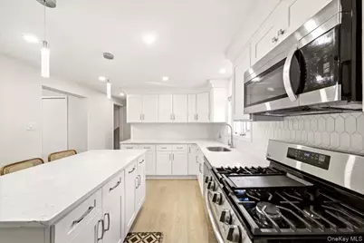 208 Woodworth Avenue #A, Yonkers, NY 10701 - Photo 3