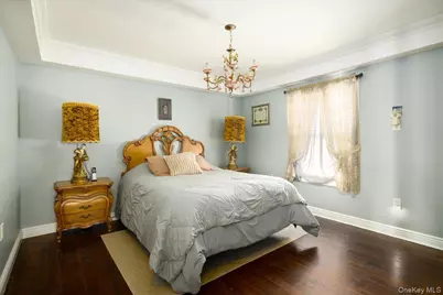 35 Carnation Road, Levittown, NY 11756 - Photo 15