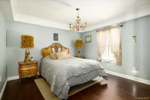 35 Carnation Rd, Levittown, NY 11756 - Photo 15