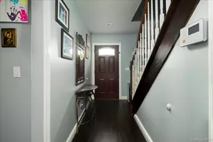 35 Carnation Rd, Levittown, NY 11756 - Photo 27