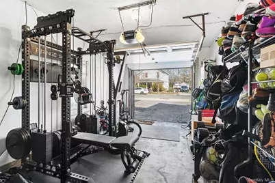 50 Paumanake Avenue, Babylon, NY 11702 - Photo 37