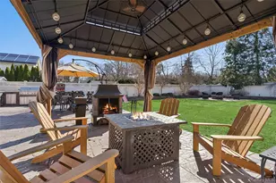 50 Paumanake Ave, Babylon, NY 11702 - Photo 35