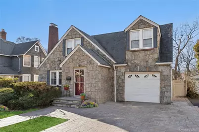 50 Paumanake Avenue, Babylon, NY 11702 - Photo 3