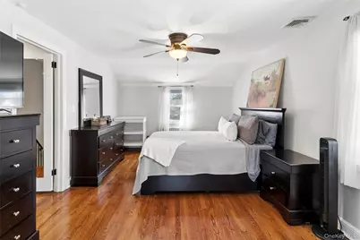 50 Paumanake Avenue, Babylon, NY 11702 - Photo 19