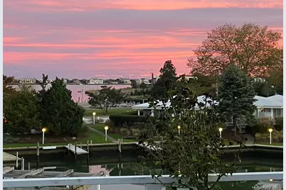 35 Library Avenue #3 I, Westhampton Beach, NY 11978 - Photo 5