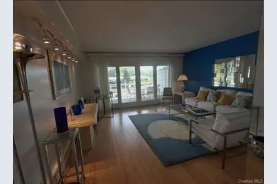 35 Library Avenue #3 I, Westhampton Beach, NY 11978 - Photo 3
