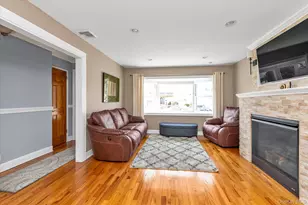 2382 Garfield St, North Bellmore, NY 11710 - Photo 5