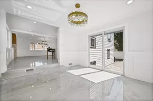 2292 Vassar Pl, Merrick, NY 11566 - Photo 25