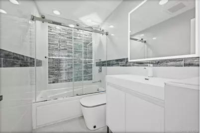 2292 Vassar Place, Merrick, NY 11566 - Photo 27