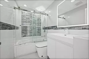 2292 Vassar Pl, Merrick, NY 11566 - Photo 27