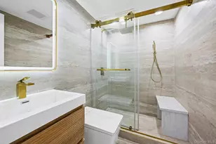 2292 Vassar Pl, Merrick, NY 11566 - Photo 9