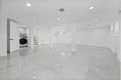 2292 Vassar Place, Merrick, NY 11566 - Photo 13