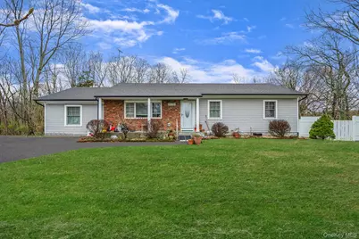 36595 County Road 48, Peconic, NY 11958 - Photo 1