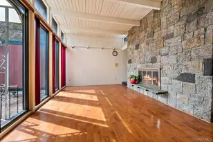 11 Valley View Rd, Great Neck, NY 11021 - Photo 5