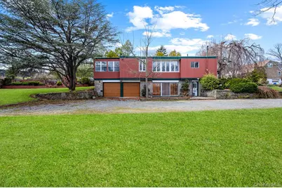 11 Valley View Road, Great Neck, NY 11021 - Photo 1