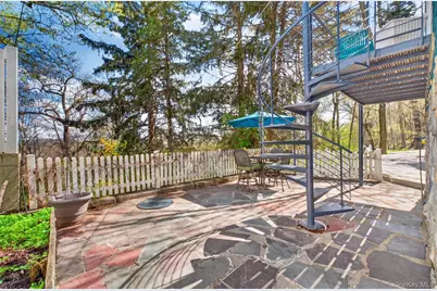 115 Tanglewylde Road, Lake Peekskill, NY 10537 - Photo 33