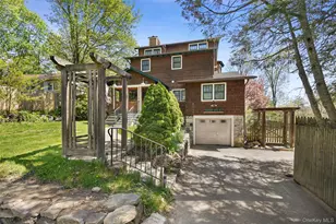 8 Olive Dr, Mahopac, NY 10541 - Photo 3