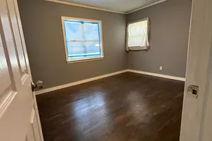 54 Kane Ave, Hempstead, NY 11550 - Photo 3