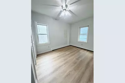 99 Delaware Avenue #Upper, Long Beach, NY 11561 - Photo 9