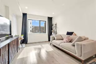 31-41 29th St, Astoria, NY 11106 - Photo 7