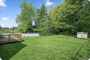 16 Meadow Rd, Cortlandt Manor, NY 10548 - Photo 3