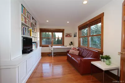 114 Mount Pleasant Avenue, Mamaroneck, NY 10543 - Photo 5