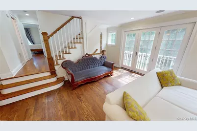 225 S Barry Avenue #RENT, Mamaroneck, NY 10543 - Photo 5