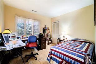 650 Netherwood Rd, Hyde Park, NY 12538 - Photo 29