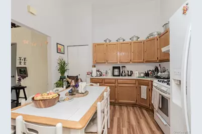 1568 Bryant Avenue, Bronx, NY 10460 - Photo 7