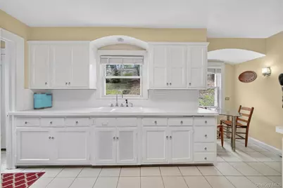 427 Westchester Avenue, White Plains, NY 10604 - Photo 21