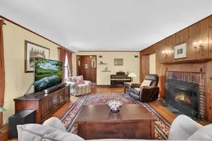 427 Westchester Ave, White Plains, NY 10604 - Photo 9