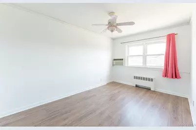 140-07 68th Drive, Flushing, NY 11367 - Photo 9