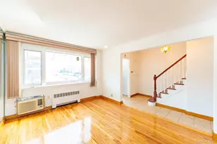 140-07 68th Dr, Flushing, NY 11367 - Photo 5