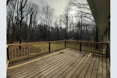 38 Pine Woods Road, Hyde Park, NY 12538 - Photo 21