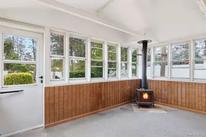 24 Aldrich Street, Huntington Station, NY 11746 - Photo 19