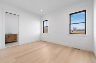 25 Club Dr, Calverton, NY 11933 - Photo 37