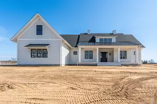 25 Club Dr, Calverton, NY 11933 - Photo 7