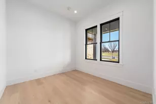 25 Club Dr, Calverton, NY 11933 - Photo 33