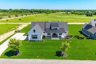25 Club Dr, Calverton, NY 11933 - Photo 39