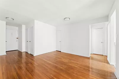 6645 Broadway #7E, Bronx, NY 10471 - Photo 7