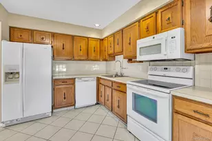 93 Revere Dr, Sayville, NY 11782 - Photo 7