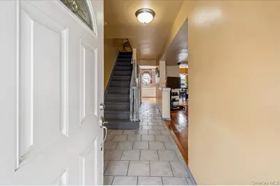 228 Calhoun Avenue, Bronx, NY 10465 - Photo 5